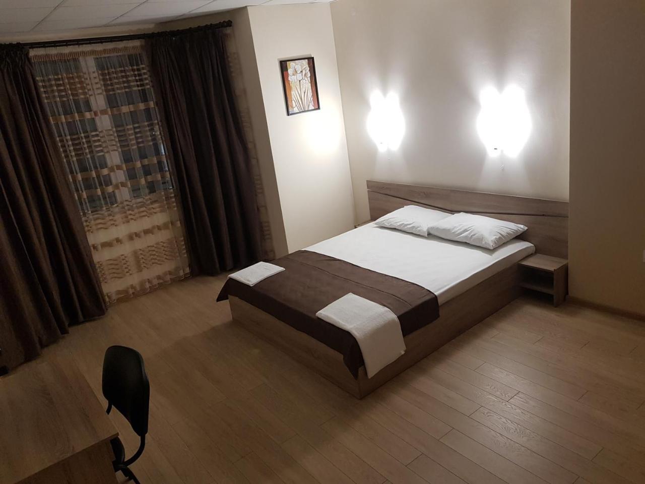 Twain Apart&rooms Апарт-готель 3*