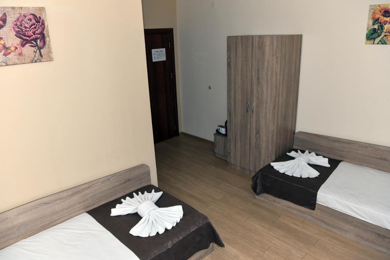 Twain Apart&rooms Апарт-готель 3*